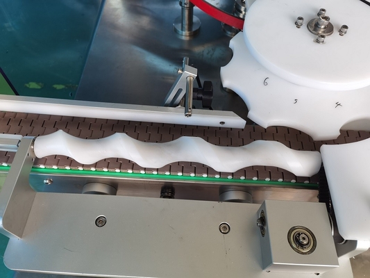 6000bph 8 Heads High Speed Rotary Bottle Capping Machine For Plastic And Glass Bottle